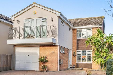 4 bedroom detached house for sale, Admirals Walk, Shoeburyness SS3