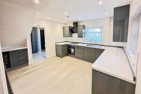 3 bedroom semi-detached house for sale, Clowes Road, Staffordshire ST2