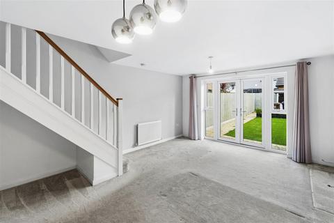2 bedroom house to rent, Conker Gardens, Plymouth