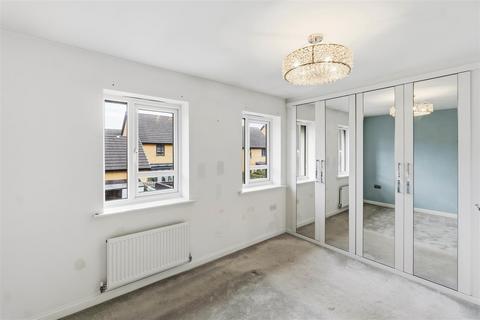 2 bedroom house to rent, Conker Gardens, Plymouth