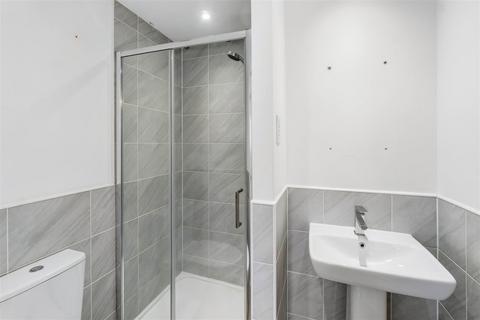 2 bedroom house to rent, Conker Gardens, Plymouth