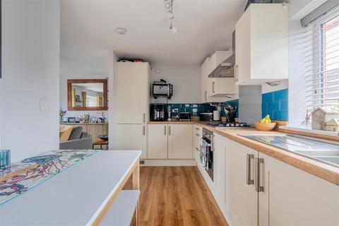 2 bedroom coach house for sale, Goldcrest Walk, Keynsham, Bristol