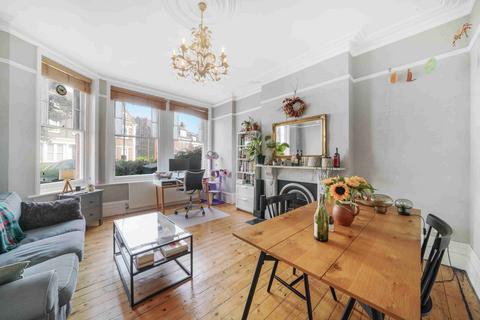 1 bedroom ground floor maisonette to rent, Hillfield Avenue, Crouch End, N8