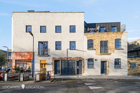 1 bedroom flat for sale, Barbauld Road, London, N16