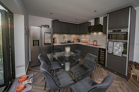 undefined, Bay Gardens, Melksham SN12