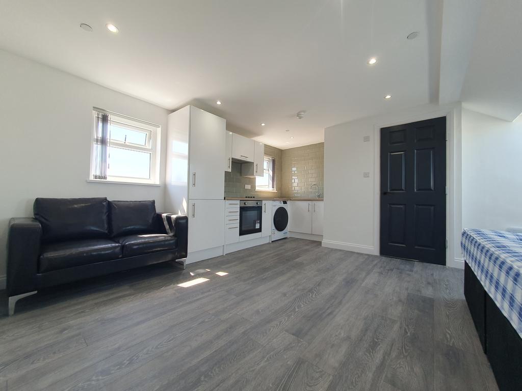 1 bedroom Flat for rent