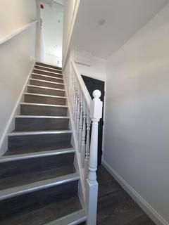 1 bedroom flat to rent, Clifton Street, Adamsdown, Cardiff, CF24