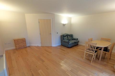 1 bedroom apartment to rent, Abingdon Court, Woking GU22
