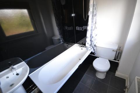 2 bedroom flat to rent, Jean Armour Drive, Dalkeith, Midlothian, EH22