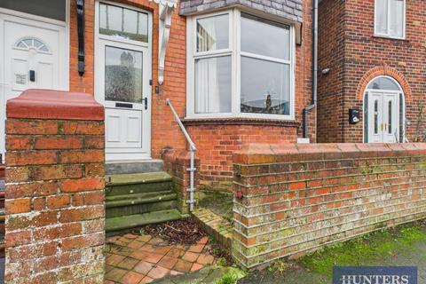 4 bedroom terraced house to rent, Norman Crescent, Filey