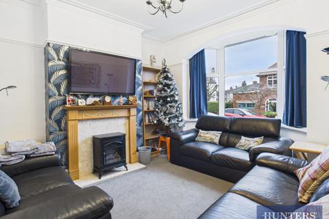 4 bedroom terraced house to rent, Norman Crescent, Filey
