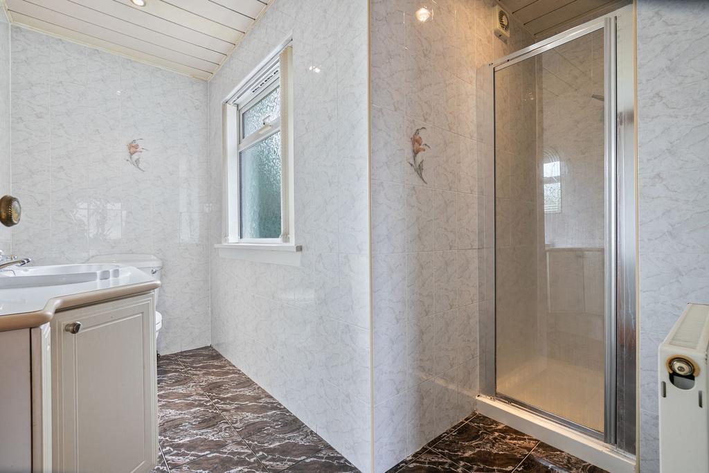 Master En-Suite