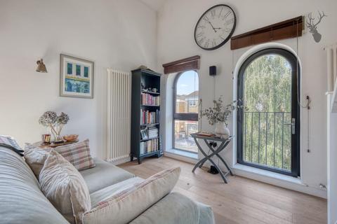 2 bedroom apartment for sale, Chapelford Apartments, Bow
