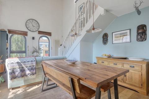 2 bedroom apartment for sale, Chapelford Apartments, Bow