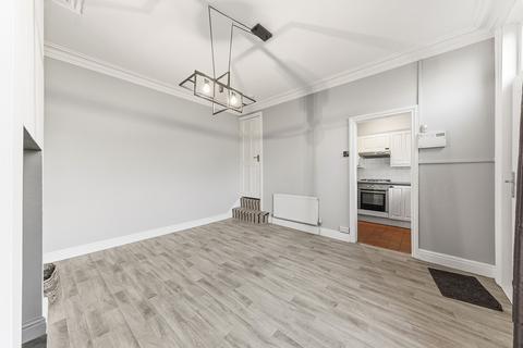 3 bedroom terraced house for sale, Fern Grove, Kirkstall, LS5