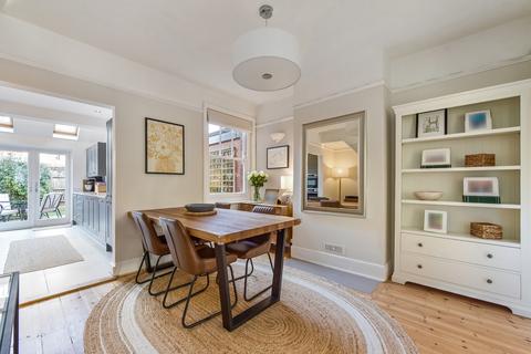 3 bedroom terraced house for sale, Owen's Road, Winchester
