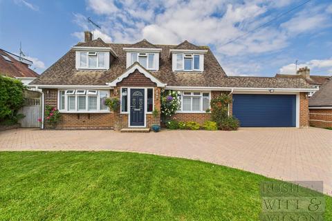 3 bedroom detached house for sale, Netherfield Hill, Battle