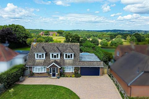 3 bedroom detached house for sale, Netherfield Hill, Battle