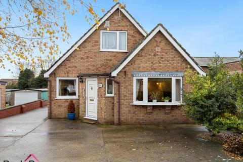 3 bedroom detached bungalow for sale, Moor Lane, Sherburn In Elmet, Leeds