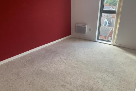 2 bedroom apartment to rent, Vincent House, Darlington