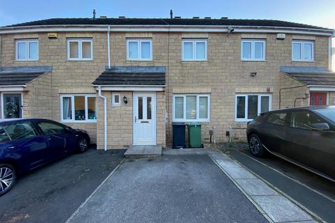 3 bedroom mews to rent, Baton Drive, Lindley