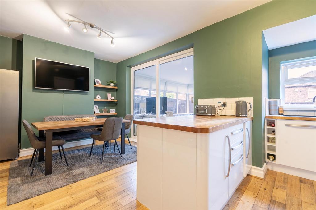Kitchen / Diner