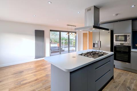 undefined, LONGROYDE GROVE, BRIGHOUSE HD6