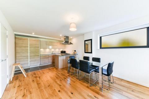 2 bedroom apartment to rent, Crowder Street, London, E1