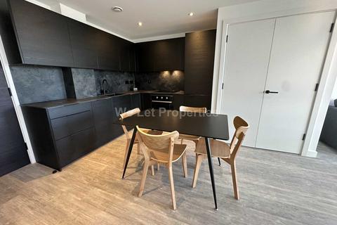 1 bedroom apartment to rent, Seymore Grove, Manchester M16