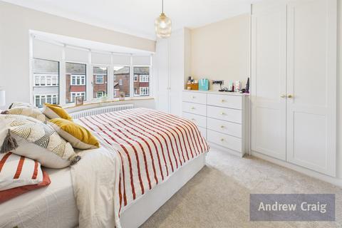 3 bedroom semi-detached house for sale, Mayswood Road, Fulwell