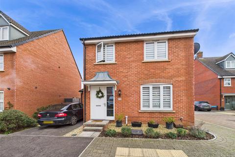 4 bedroom detached house for sale, Swannington Drive Kingsway, Quedgeley, Gloucester, Gloucestershire, GL2