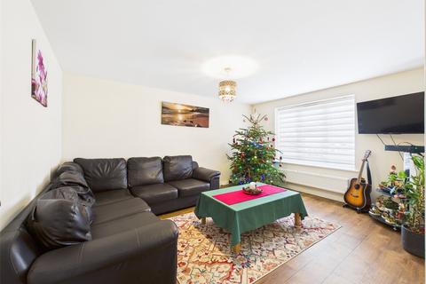 4 bedroom detached house for sale, Swannington Drive Kingsway, Quedgeley, Gloucester, Gloucestershire, GL2