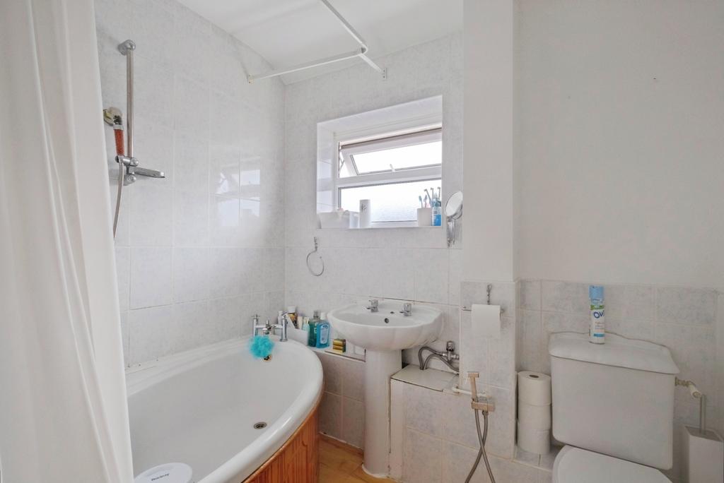 Upstairs Bathroom