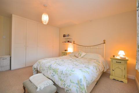 3 bedroom semi-detached house for sale, Wardbrook Street, Poundbury