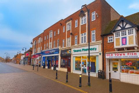 3 bedroom apartment to rent - High Street, Stevenage, SG1