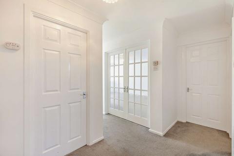 2 bedroom maisonette for sale, Udall Gardens, Romford, RM5