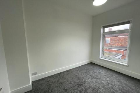 undefined, Chanterlands Avenue, Hull, HU5 3ST