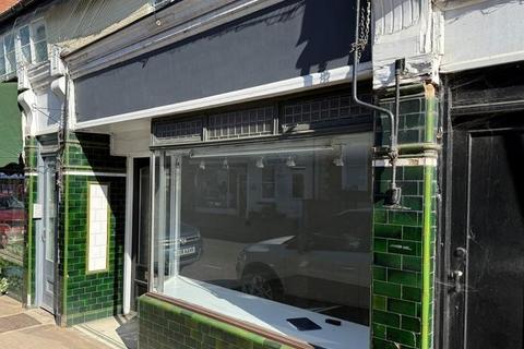 Retail property (high street) to rent, 15 Broad St Newent GL18 1AQ