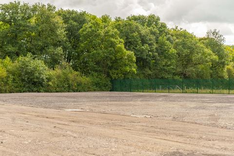 Land to rent, Welland Rd Worcester WR8 0SW