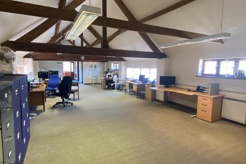 Office to rent, Hopehouse Ln Martley WR6 6QF