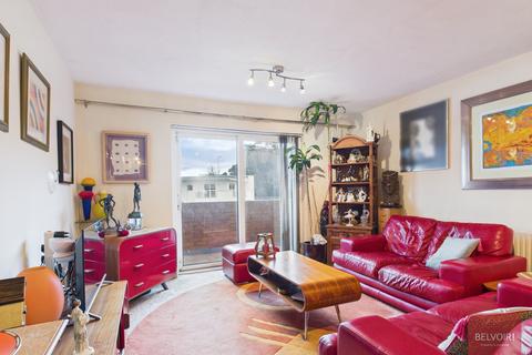 2 bedroom flat for sale, Fairhaven Court, Langland, Swansea, SA3