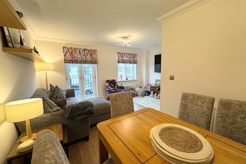 3 bedroom end of terrace house for sale, Coleridge Way, Borehamwood
