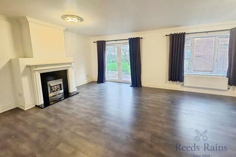 2 bedroom end of terrace house to rent, Seafarers Drive, Merseyside L25