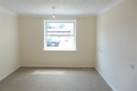 1 bedroom retirement property to rent, 24 Havencroft Court, North Street CO14