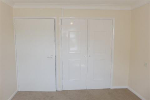 1 bedroom retirement property to rent, 24 Havencroft Court, North Street CO14