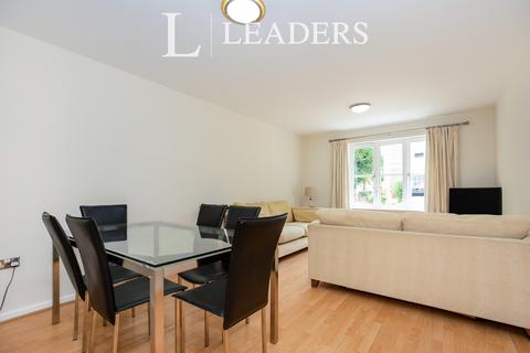 2 bedroom flat to rent, Willow House, Lucas Court, Leamington Spa, CV32