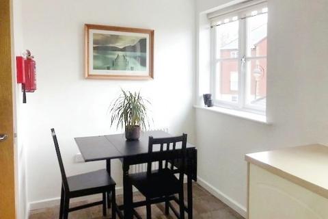 2 bedroom flat to rent, Willow House, Lucas Court, Leamington Spa, CV32