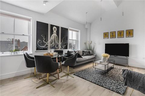2 bedroom apartment to rent, Mitcham Lane, London, SW16