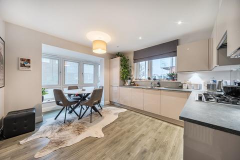 3 bedroom detached house for sale, Herald Gardens, Tunbridge Wells, TN2