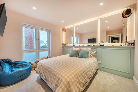 3 bedroom detached house for sale, Herald Gardens, Tunbridge Wells, TN2